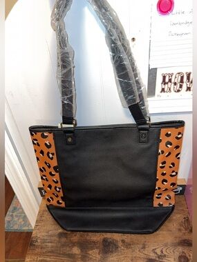 NEW THIRTY ONE BAG